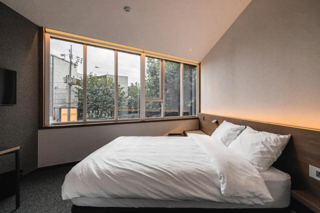Pillowsopher Hongdae Seul Exterior foto